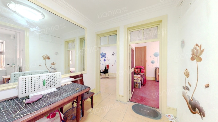 闫铁宿舍二手房实景图