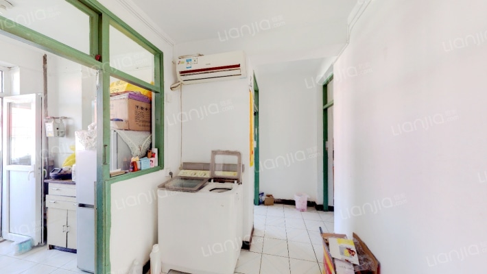 照明里二手房实景图