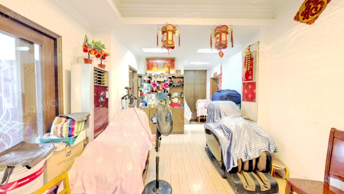 莺虹苑二手房实景图