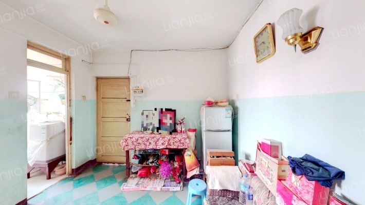 市一院宿舍二手房实景图