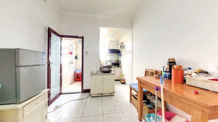 原新西路二手房实景图