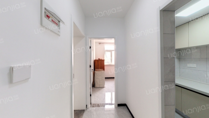 新立里二手房实景图