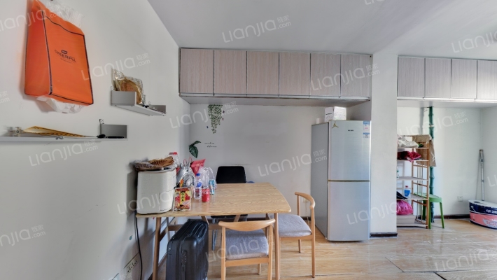 小康小区二手房实景图