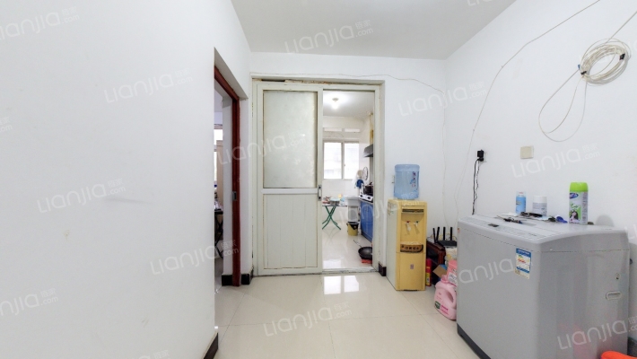 起源小区二手房实景图