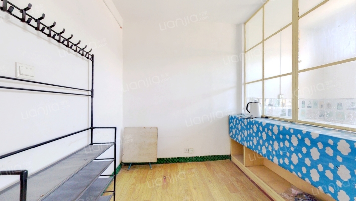 朱雀东坊西后地小区二手房实景图