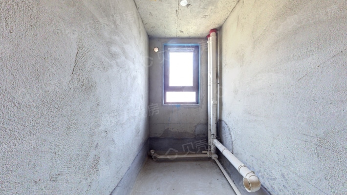 万博林地海湾，电梯4室毛坯户型好，小区环境好-卫生间B