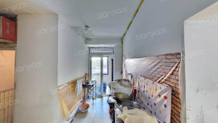 燃气公司宿舍二手房实景图