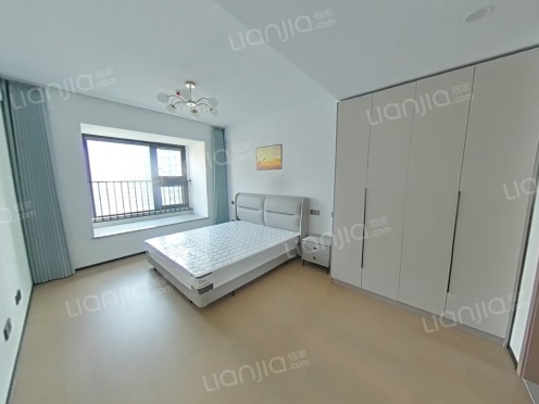 整租·润樾庭 4室2厅 南