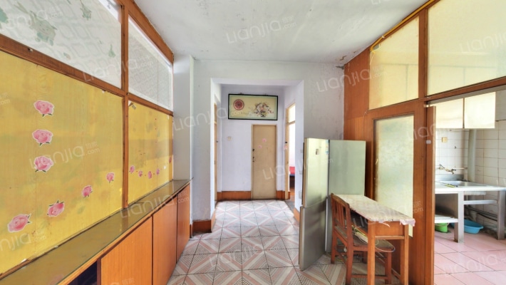 外运宿舍小区二手房实景图