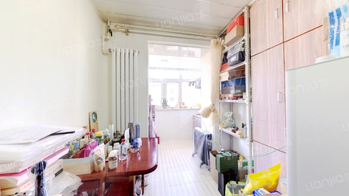 松花江街二手房实景图