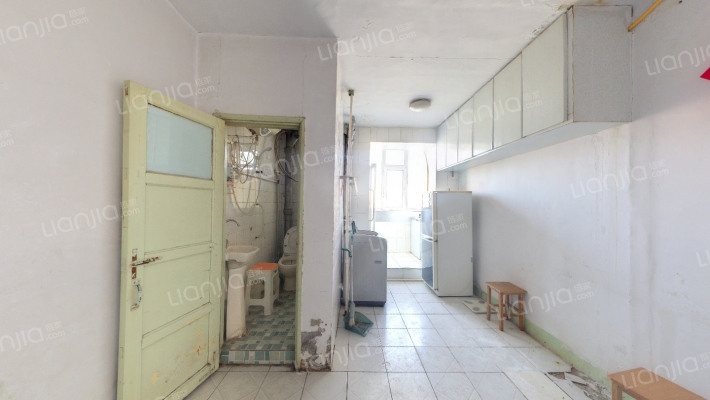 吉林大学泰来小区二手房实景图