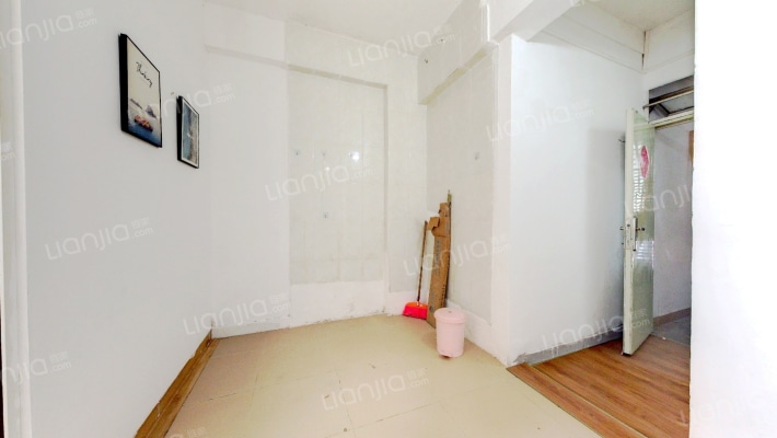 深盐商住楼二手房实景图