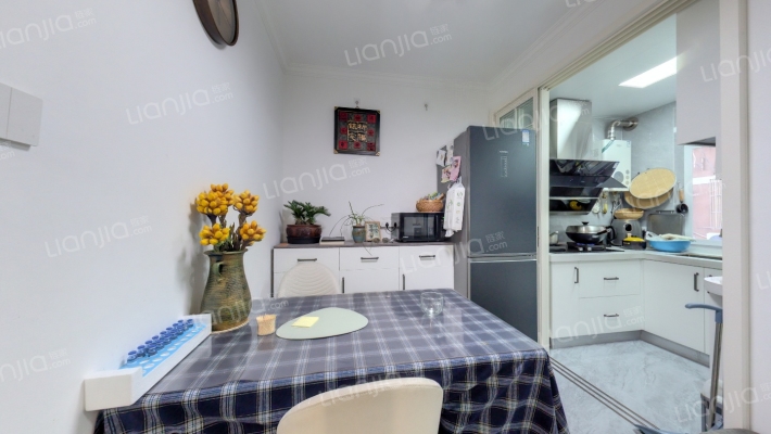 迈皋桥街184号二手房实景图