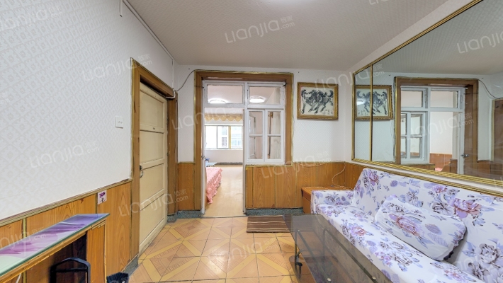 晏芳中街5号二手房实景图