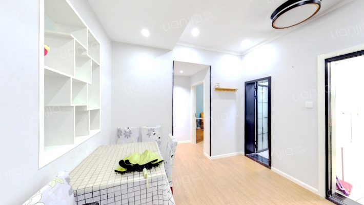 淮河路395号二手房实景图