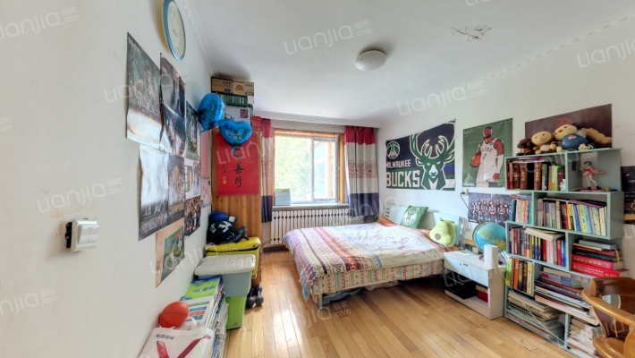 体育场小区二手房实景图