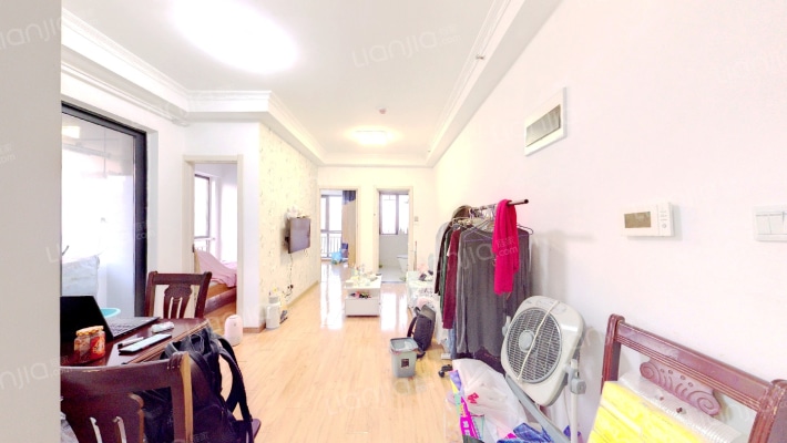 世纪中心二手房实景图