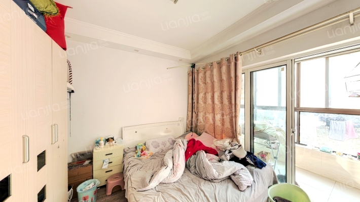 弘阳爱上花园二手房实景图