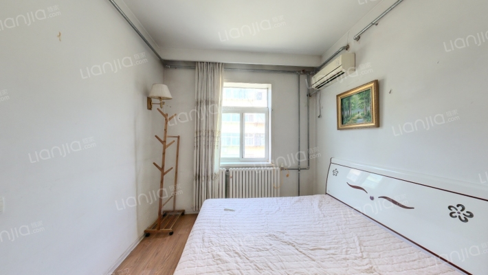 山师东路12号院二手房实景图