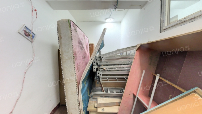 消防家属院二手房实景图