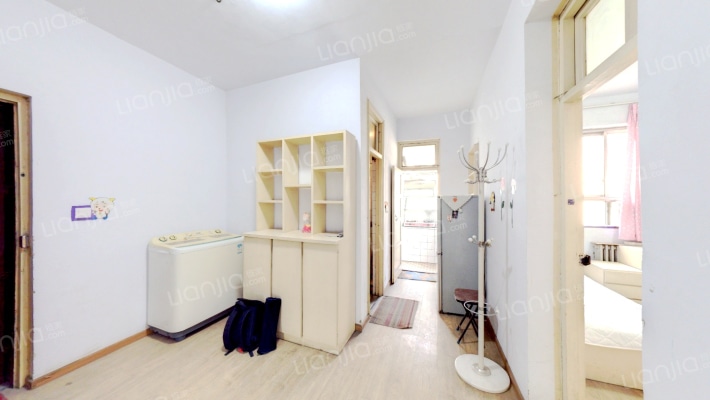 政六街24号院二手房实景图