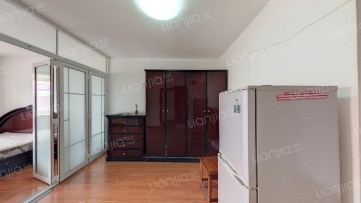 云梯胡同二手房实景图