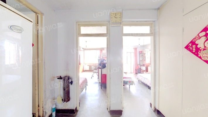 易川里二手房实景图