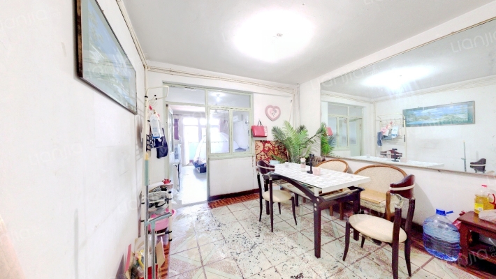 辰润里二手房实景图