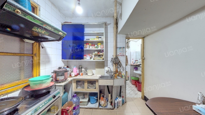 南方花园小区二手房实景图