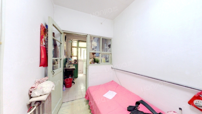 卧龙南里二手房实景图