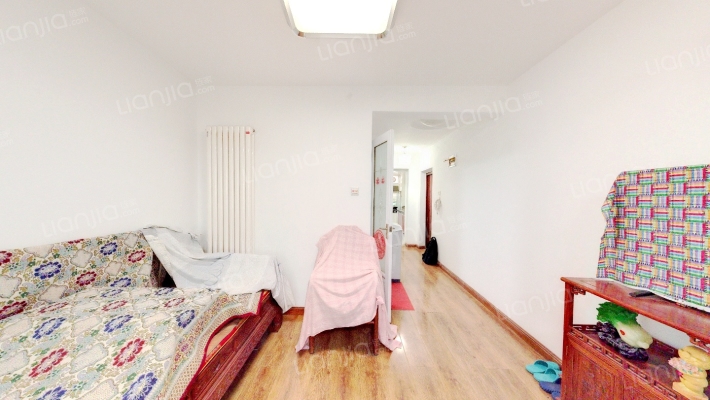 红波里二手房实景图