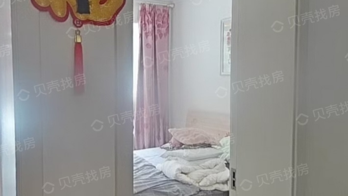 东方华城小区  实验二 环境优美-卧室