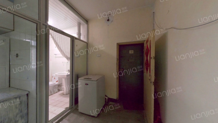 水文宿舍二手房实景图