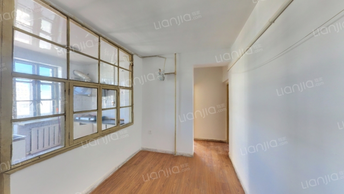 湖东小区农行宿舍二手房实景图