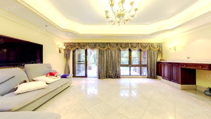 龙湖江与城原山二手房实景图