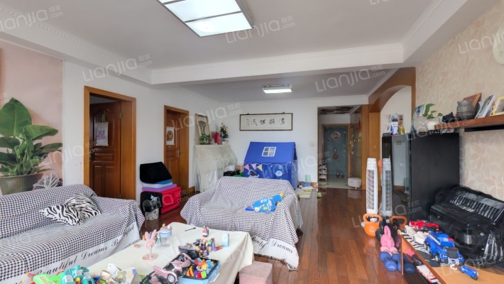 王府大街二手房实景图