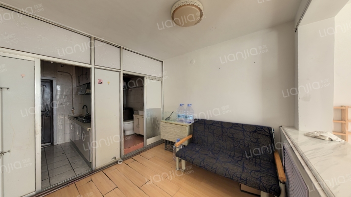 泰翔小区二手房实景图