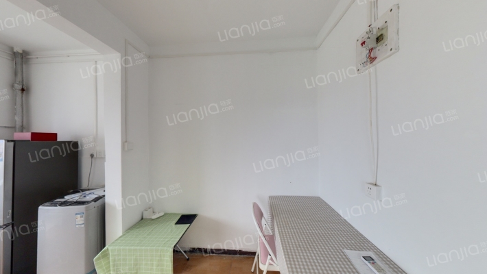 光湖里二手房实景图