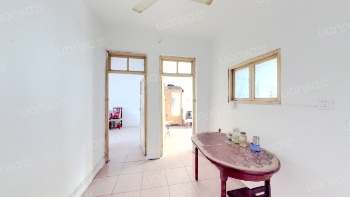 皮鞋厂宿舍二手房实景图