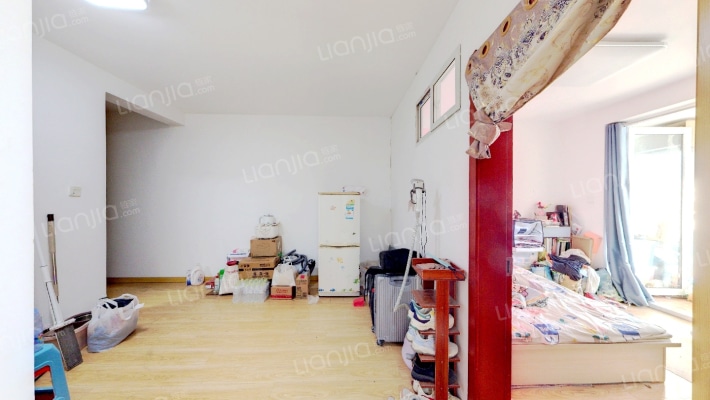 海信东山郡西区二手房实景图