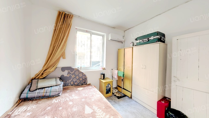 甬港新村二手房实景图