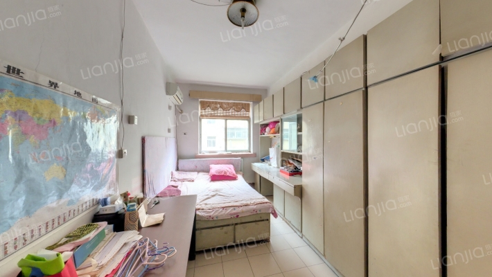 山大路212号二手房实景图