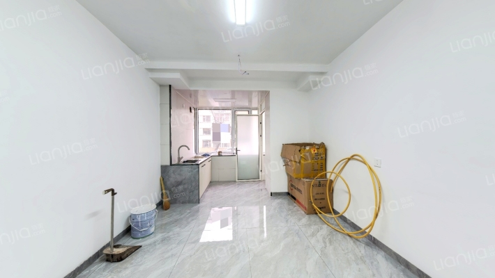 一汽36街区二手房实景图