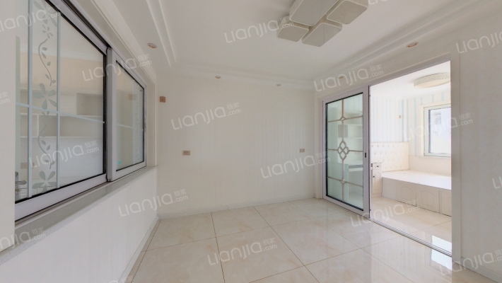 凤凰花园二手房实景图