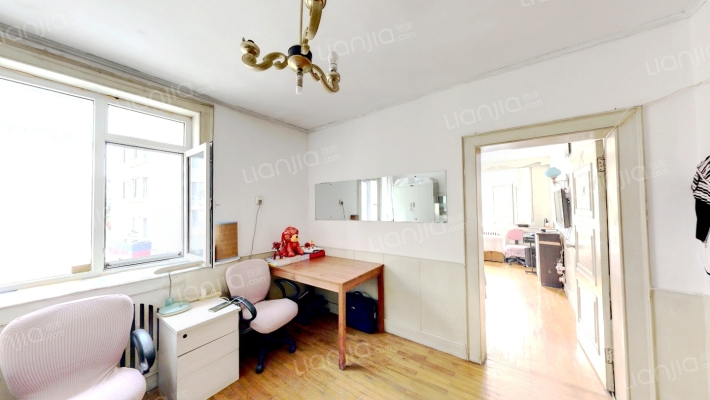 金龙路二手房实景图