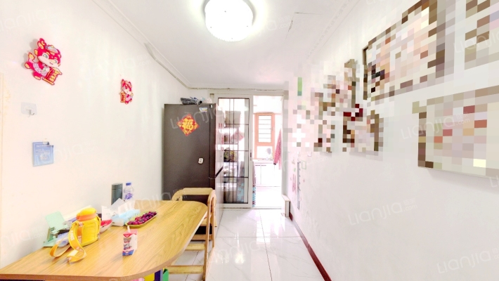 六中校办宿舍二手房实景图