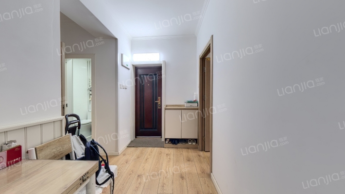 八大处整形医院家属楼二手房实景图