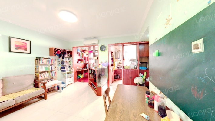 卫生路35号院二手房实景图