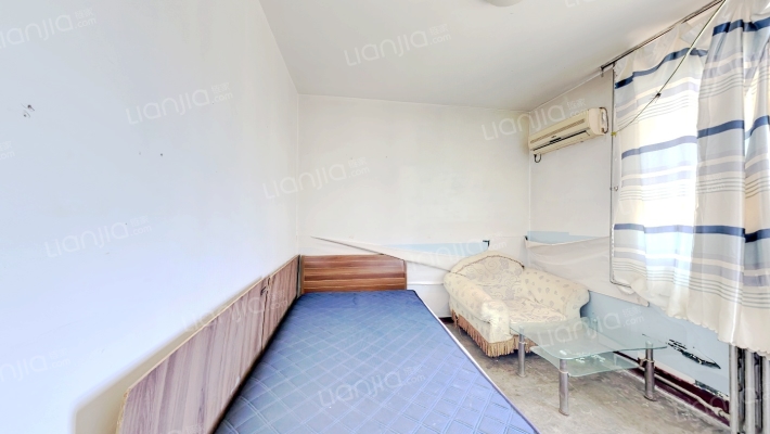 石油公司宿舍二手房实景图