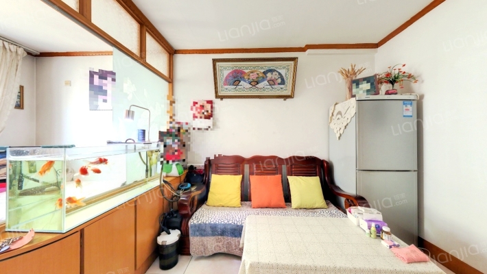 海云上四方小区二手房实景图